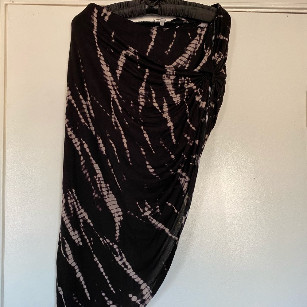 Charlotte Russe hi low knotted skirt